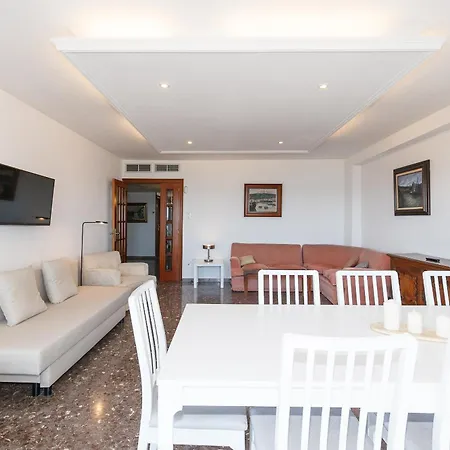 Uhc Anagabu Family Complex Apartment Salou