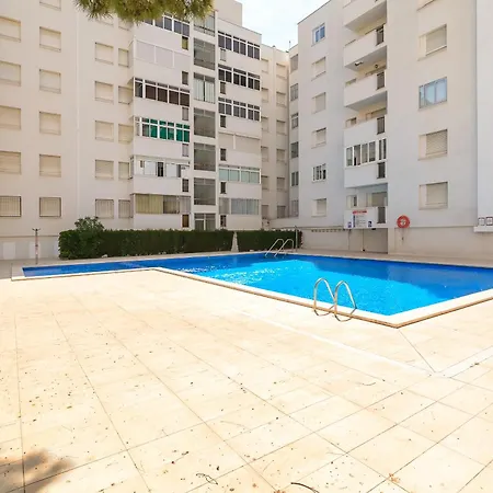 Uhc Anagabu Family Complex Apartment