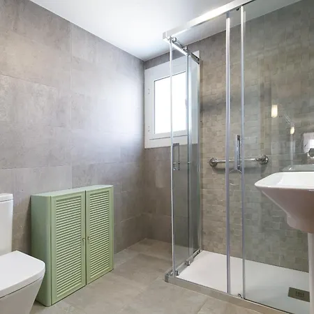 Appartement Uhc Anagabu Family Complex